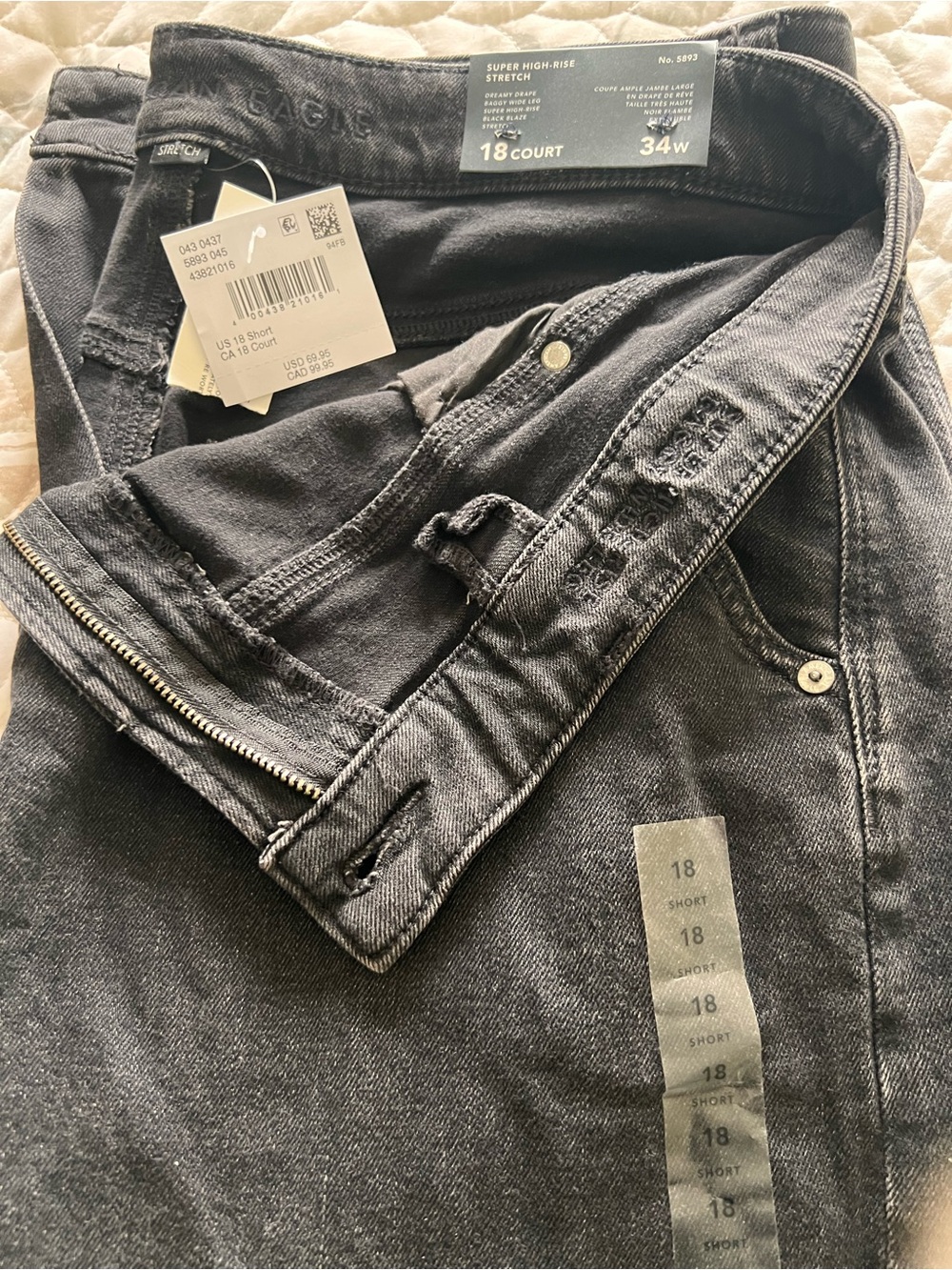 American Eagle Outfitters Black High-Rise Flare Jeans - Dark Black